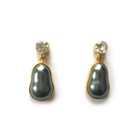 2 Drop Earrings ( M-size)  : Topaz × Pearl